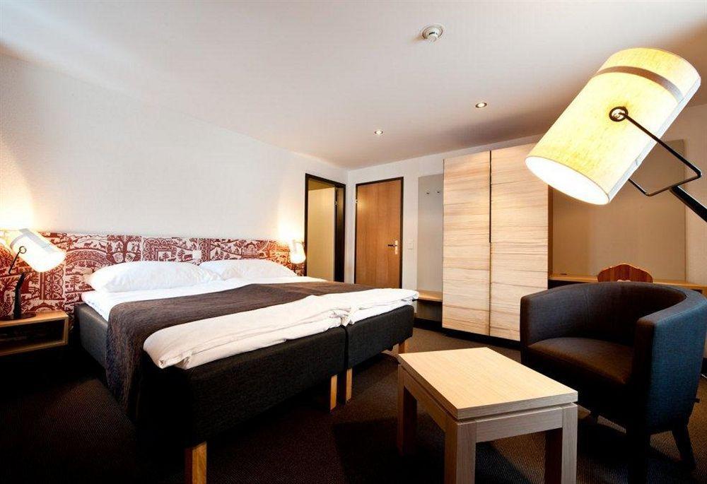 Hotel Landhaus Занен Екстер'єр фото